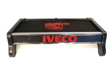 Polička stredová Iveco Euro Cargo (03-08 &#39;), červená